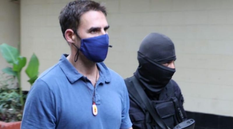 Aseguran que Neto Muyshondt se ha hecho el enfermo para salir de Mariona y que jueza cae en su trampa.