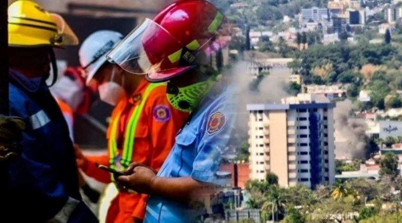 Tres personas fallecidas en incendio en casa cercana a Metrocentro San Salvador.