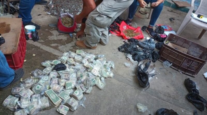 Capturan a pandilleros que recién llegaban cobrar la extorsión por toda Armenia, Sonsonate.