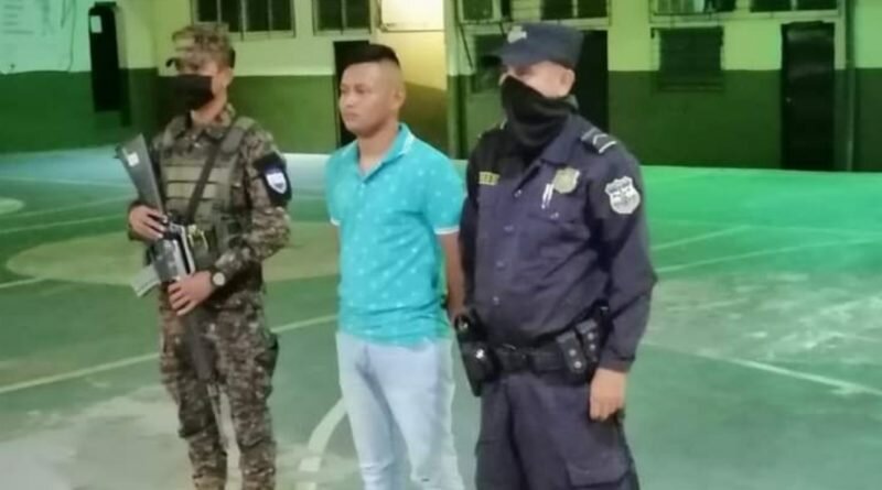 Detienen a soldado infiltrado en la Fuerza Armada en Sensuntepeque.