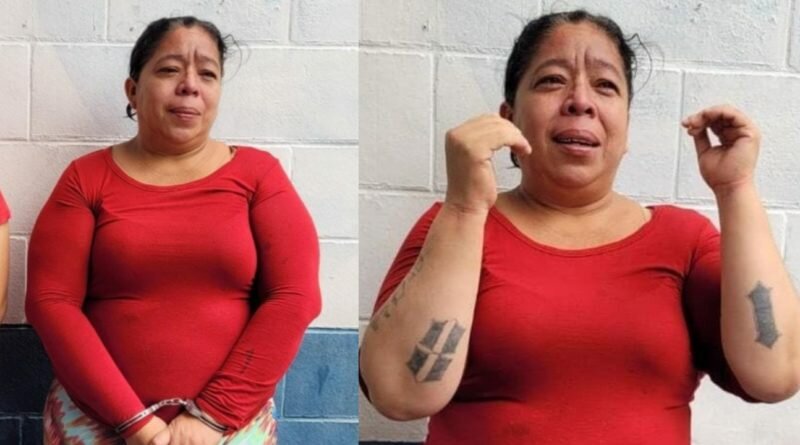 Madre quería pasar desapercibida pero sus tatuajes de la 18 la delataron.