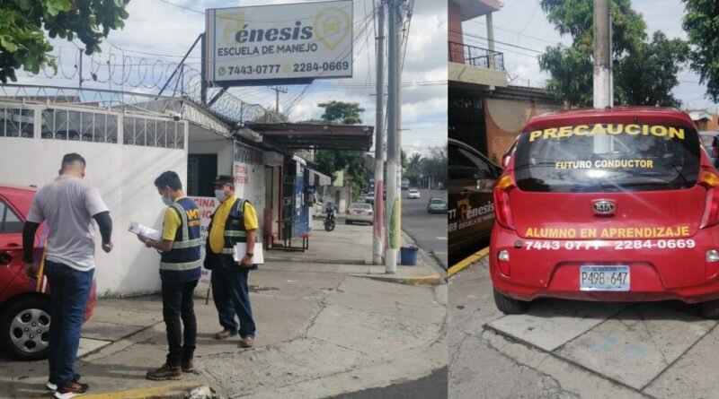 VMT multa a escuela de manejo quienes ocupaban acera como parqueo en la Avenida Bernal.